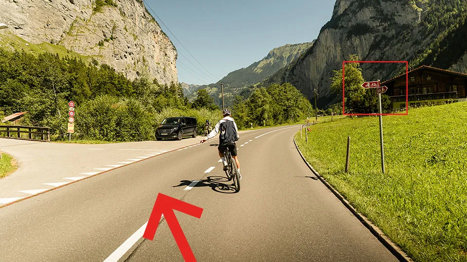 Turn left / follow the bike path sign – image 1